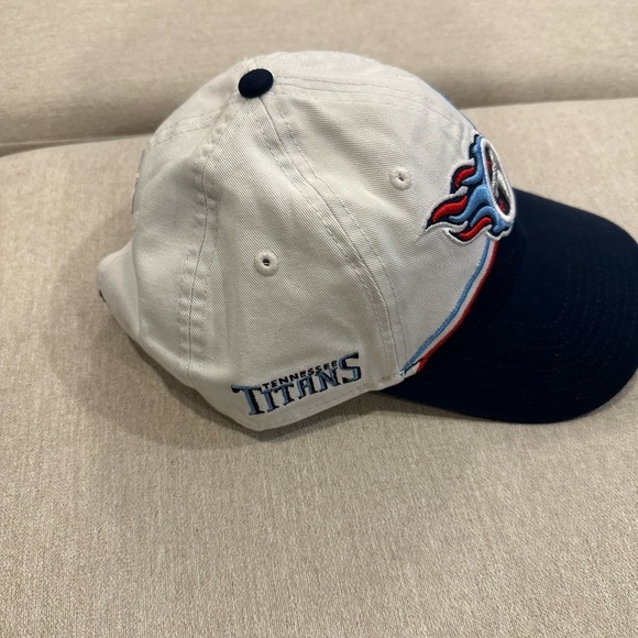 New era hat - Picture 2 of 8